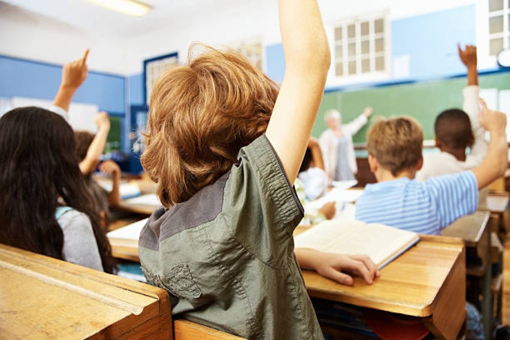 Минпросвещения: в начальной школе дети будут учиться не больше 26 часов в неделю