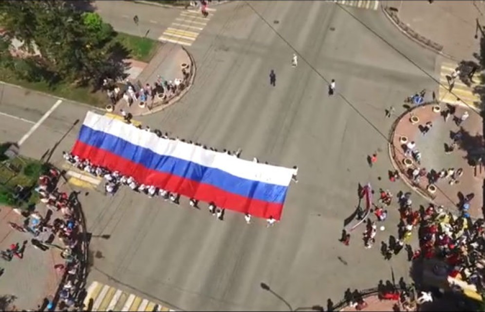 Парад дружбы народов в Хакасии показали с высоты птичьего полёта