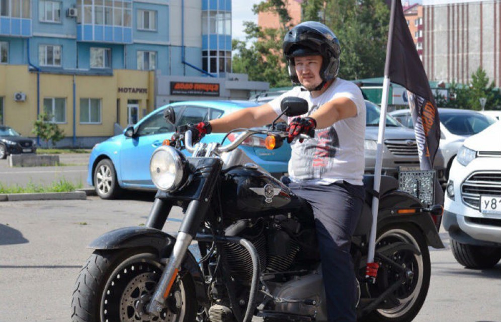 По Абакану прокатились легендарные «Harley-Davidson»