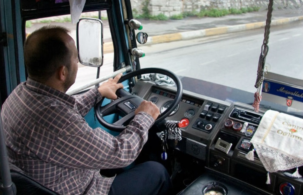 Водители автобусов будут периодически подтверждать навыки вождения
