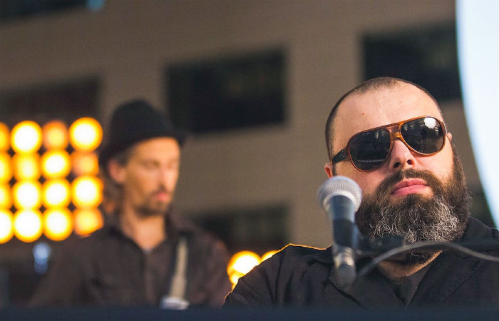 «Ангелы»: Максим Фадеев написал песню памяти погибших детей в Кемерове