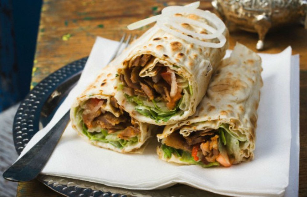 Рэп-гимн шаурме от омских видеоблогеров покоряет соцсети