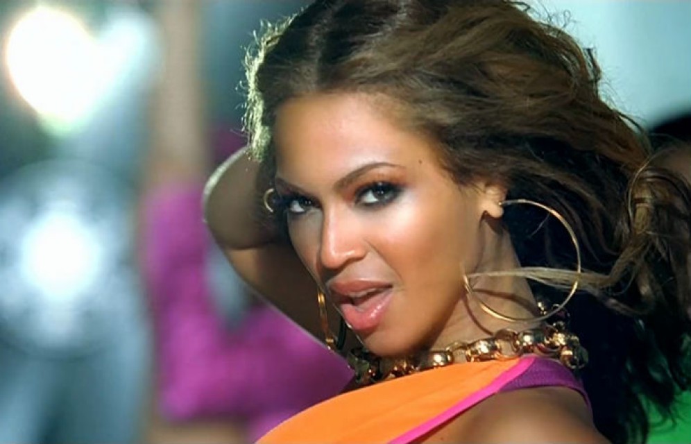 Названа лучшая песня века